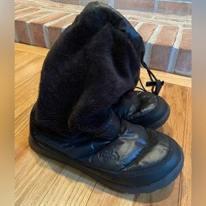 North Face snow boots